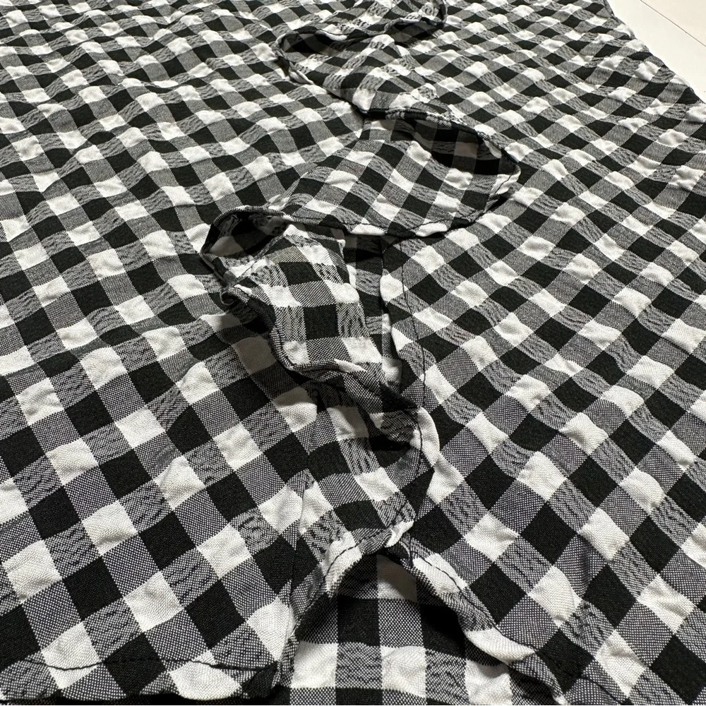 Maison D’Amelie Gingham Plaid Ruffle Skirt Seersucker Lightweight Women’s size 2 - Picture 6 of 11